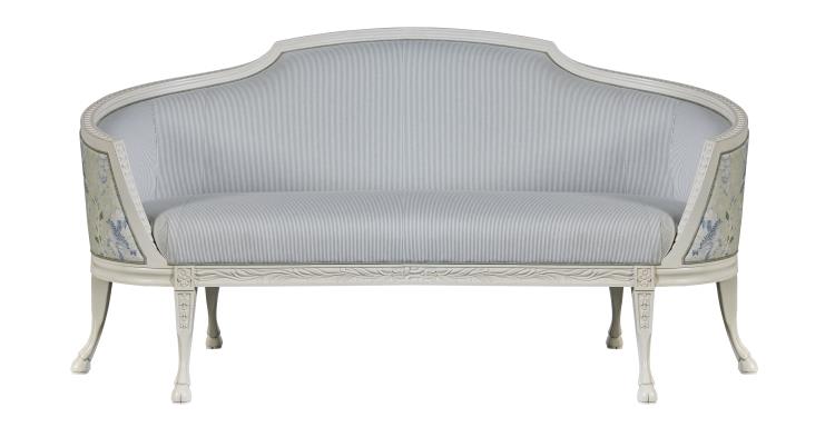 Amour Loveseat