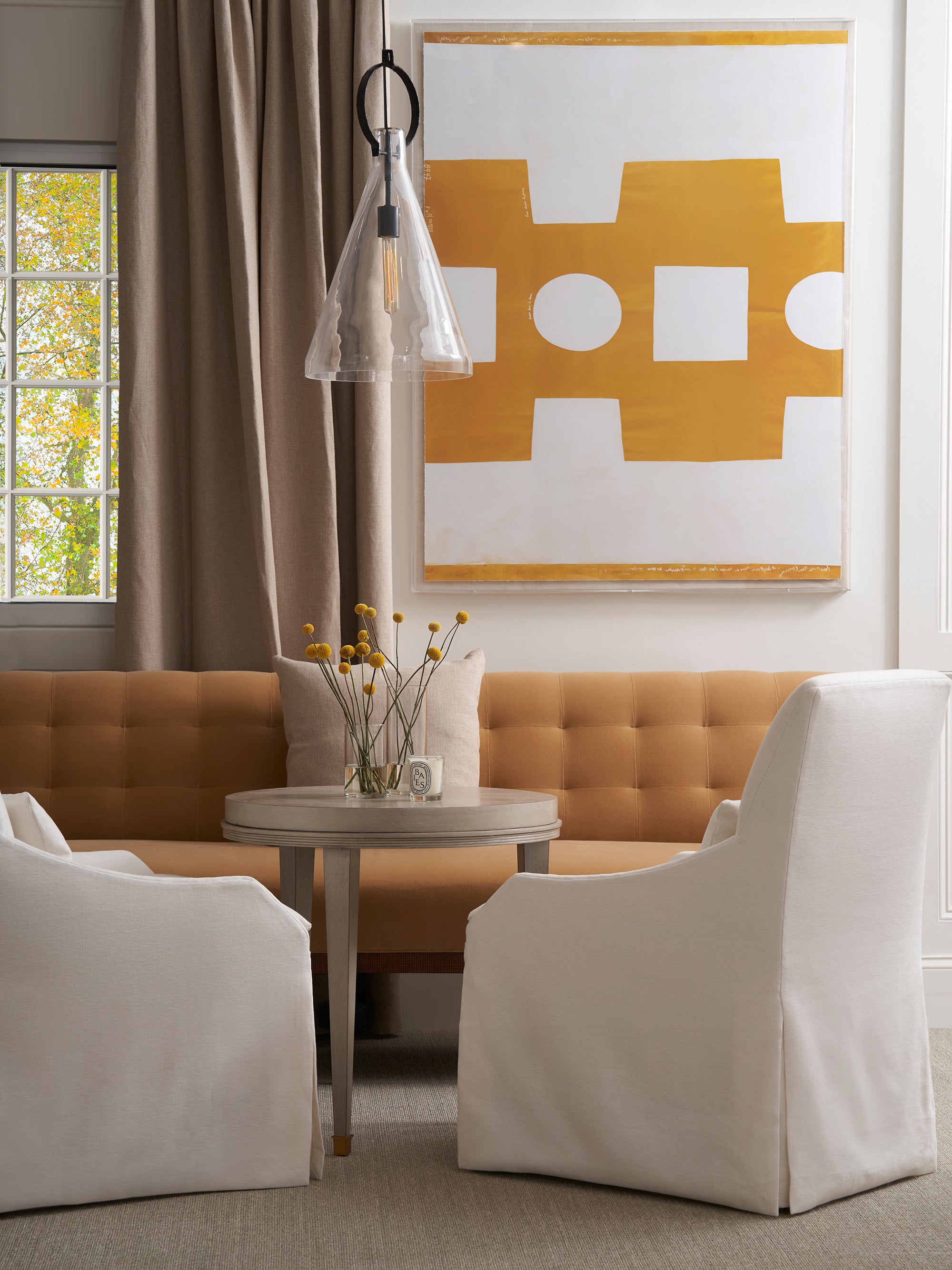 MOBILE ACCENT TABLE in Mahogany Veneers, Mahogany Solids - Hickory Chair