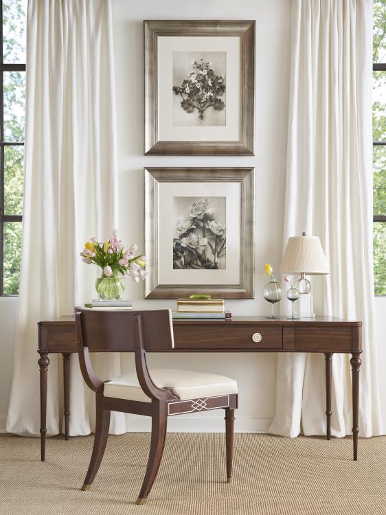 Evalina Desk