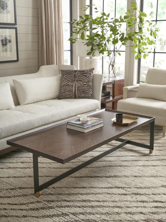 Tee Cocktail Table