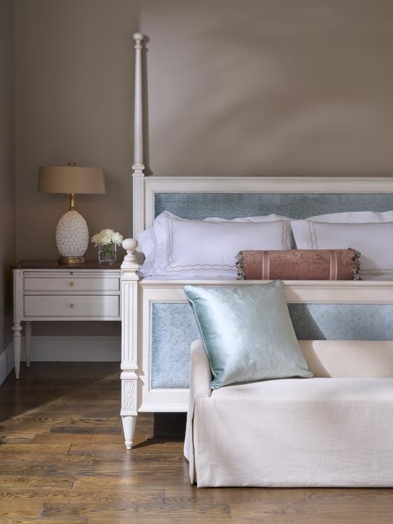 Left Bank King Bed