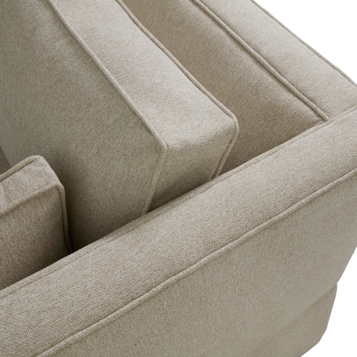 Grand Loveseat