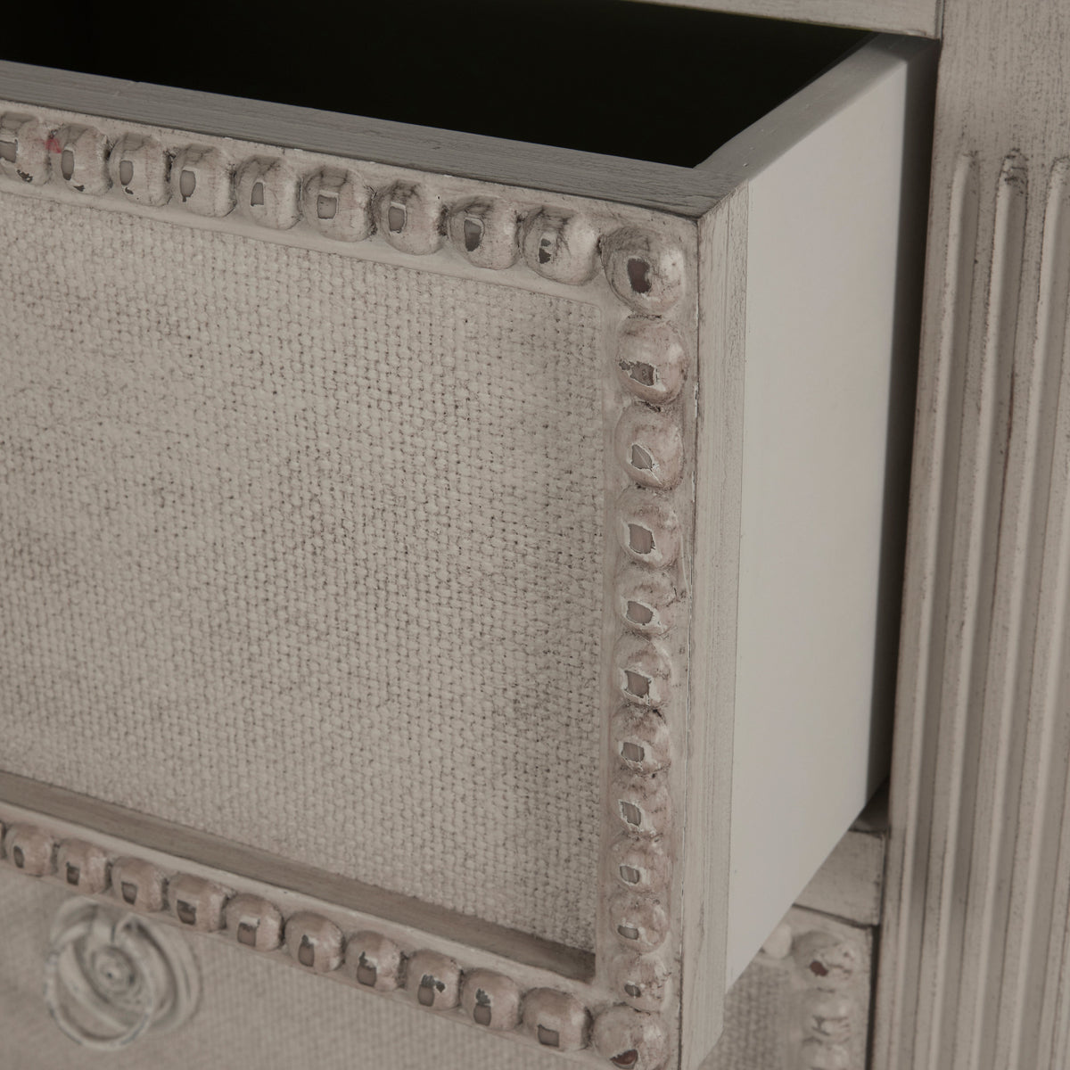 Caroline Chest - Antique White
