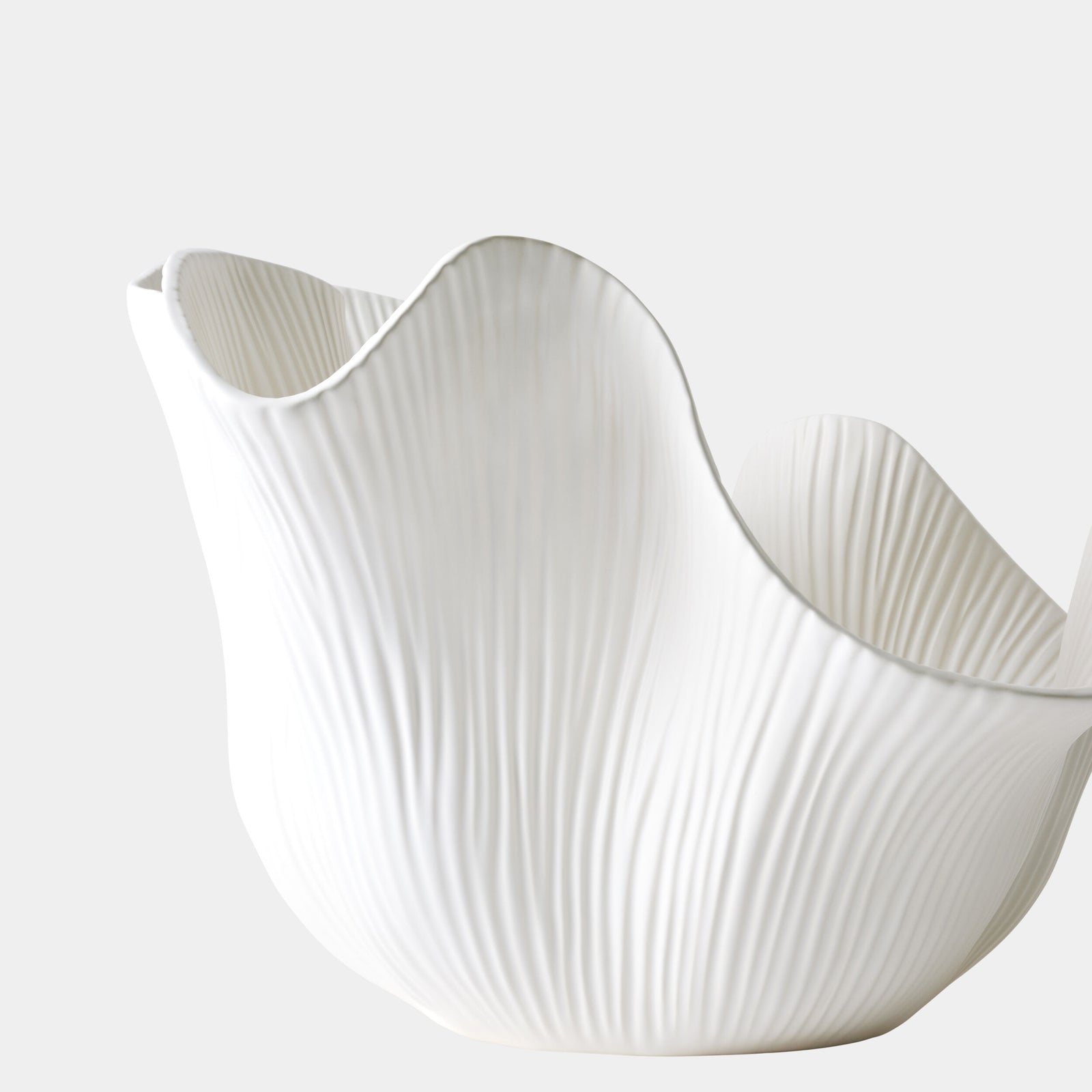 Scallop Bowl-Matte White