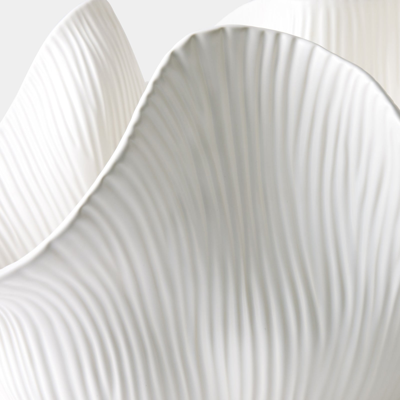 Scallop Bowl-Matte White