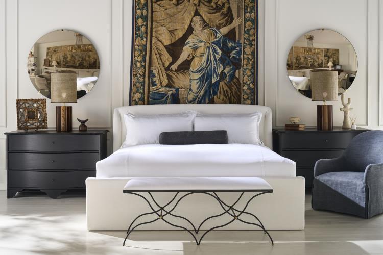 Saint Germain Sleigh Bed -