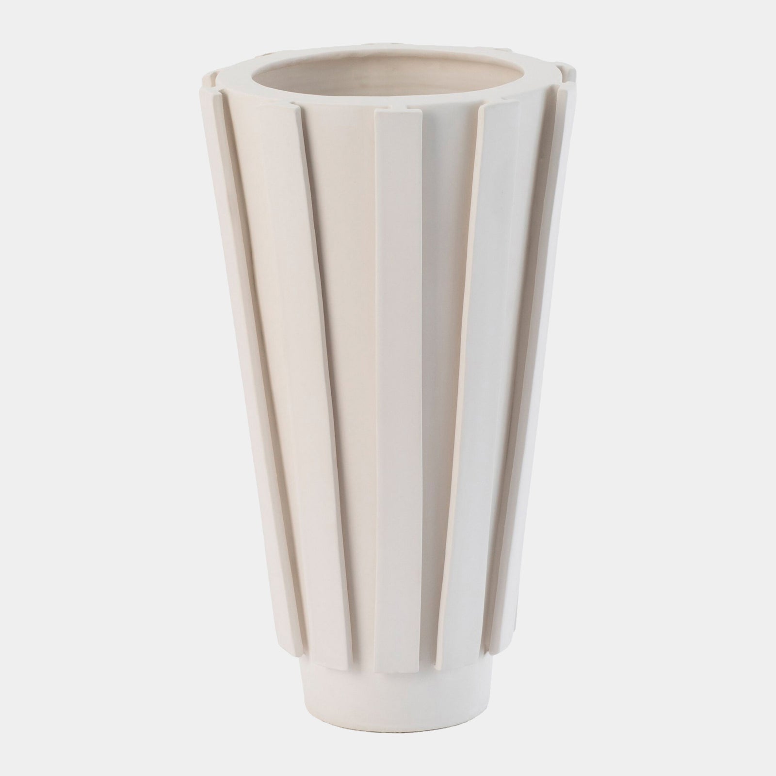 Dimensional Low Beam Vase